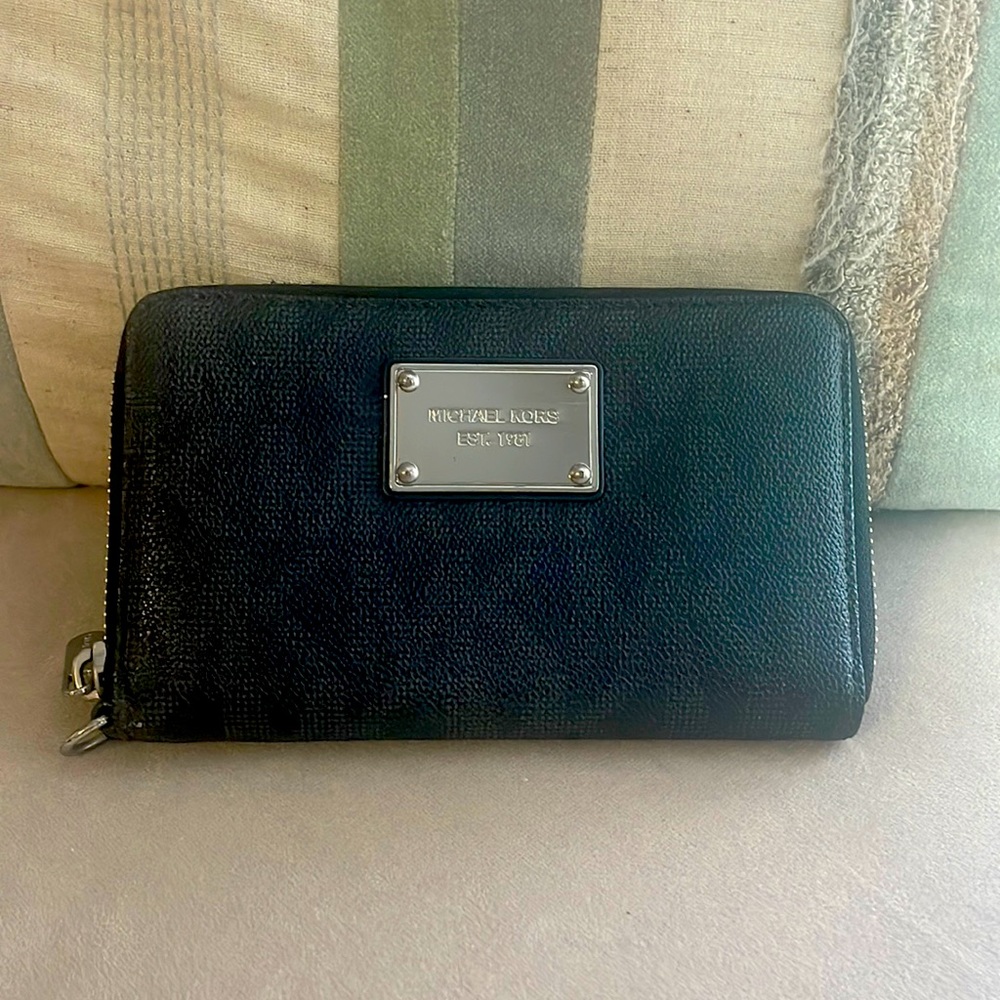 Michael Kors monogram wallet